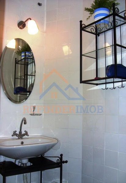 Universitate, apartament 3 camere in bloc fara risc seismic